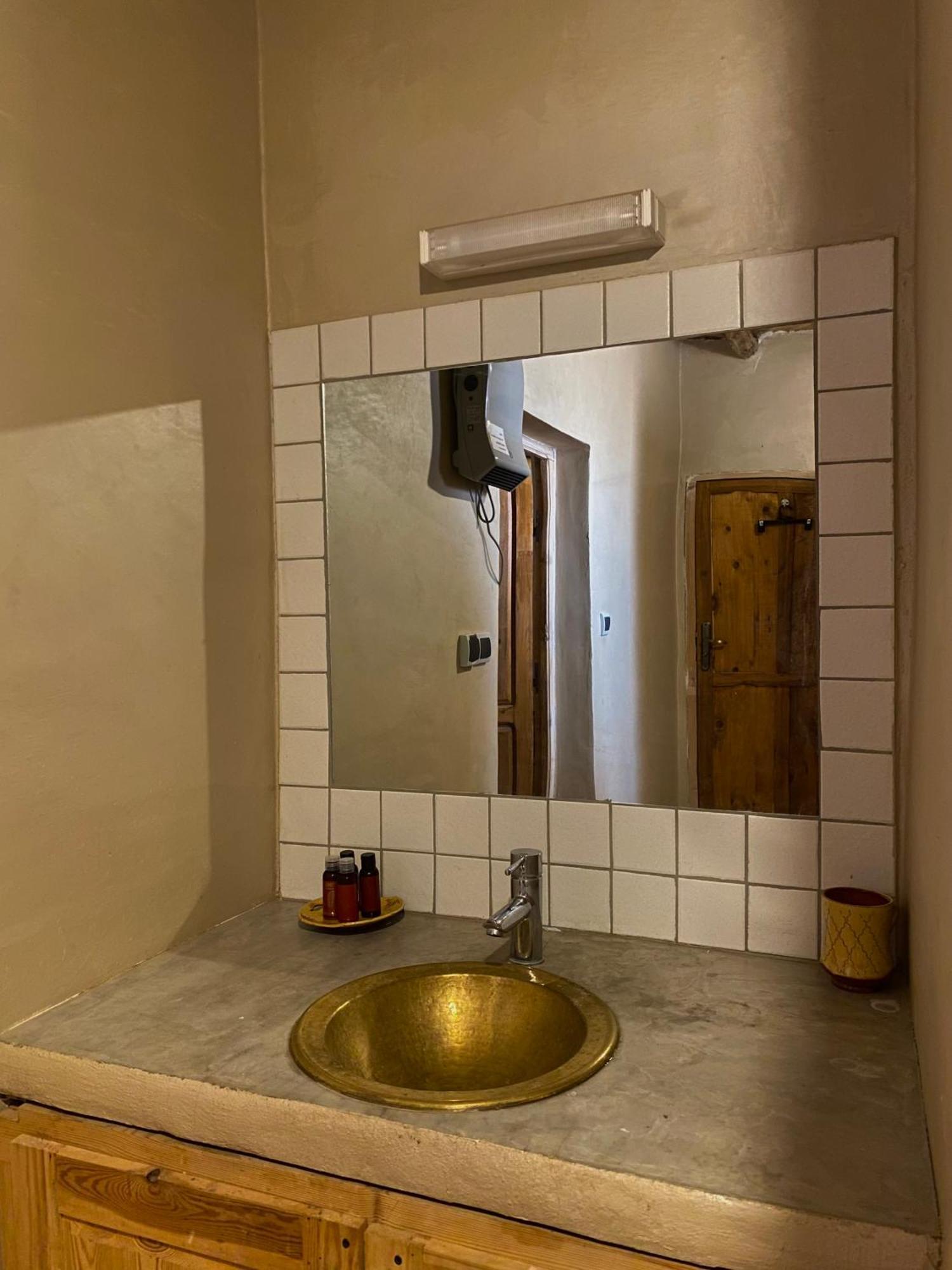 Ksar Montana Hotel, Chambres Piscine Taforhalt Eksteriør billede