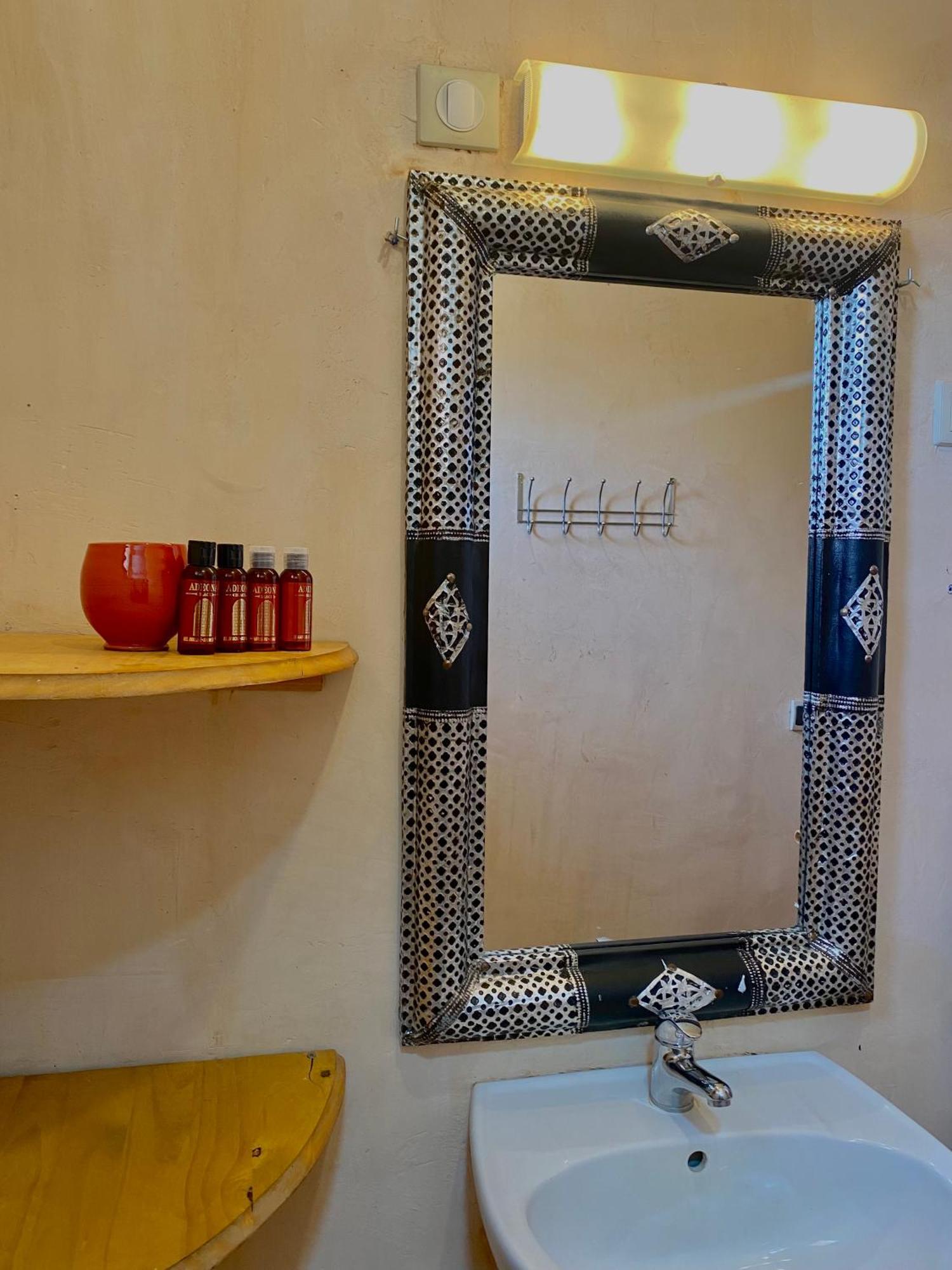 Ksar Montana Hotel, Chambres Piscine Taforhalt Eksteriør billede